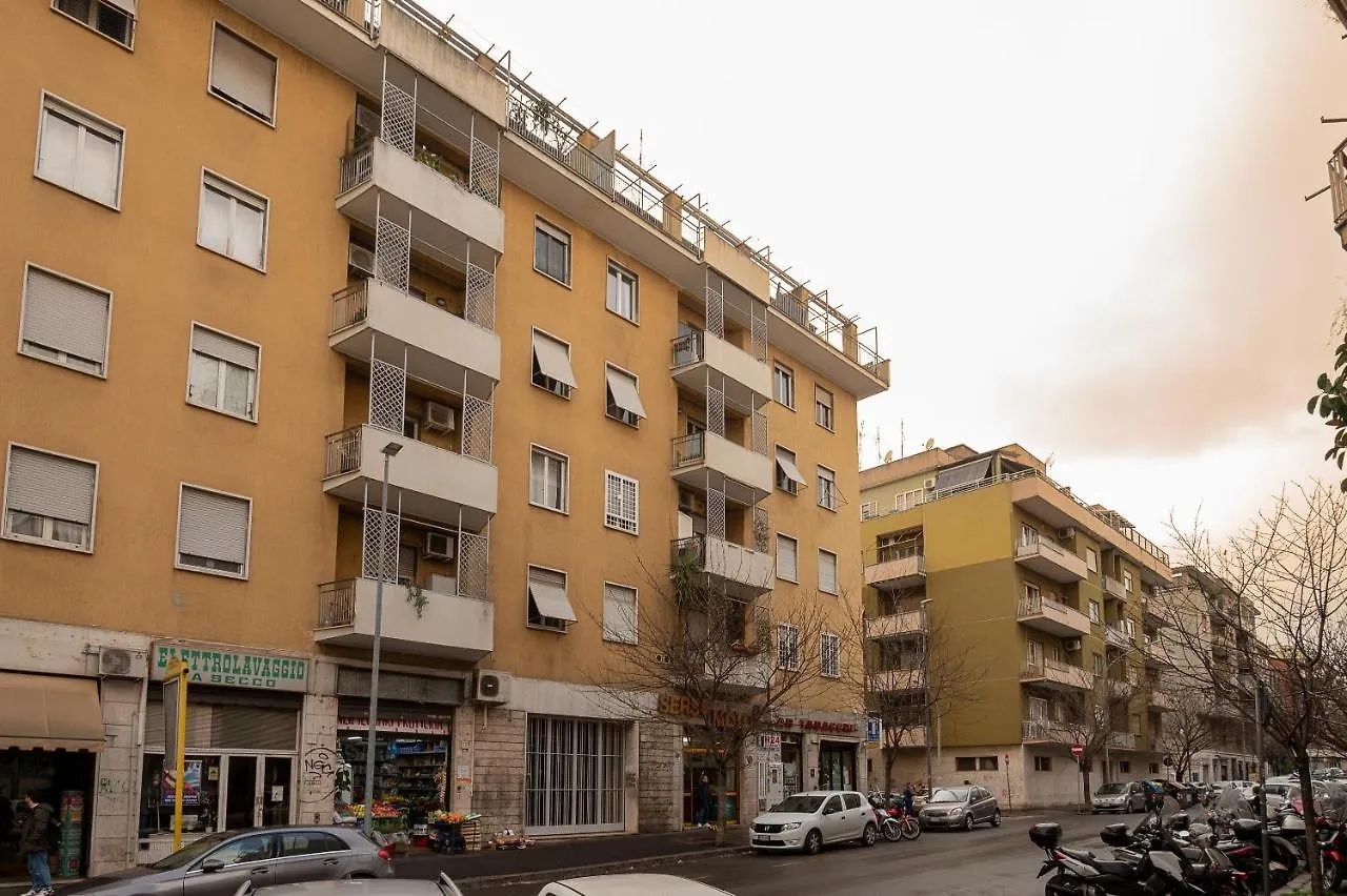 Apartment Nunzia Home San Giovanni Rome Italy
